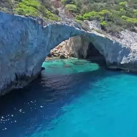 Villa Aiora Suite/La Casa De Hamacas Kechries